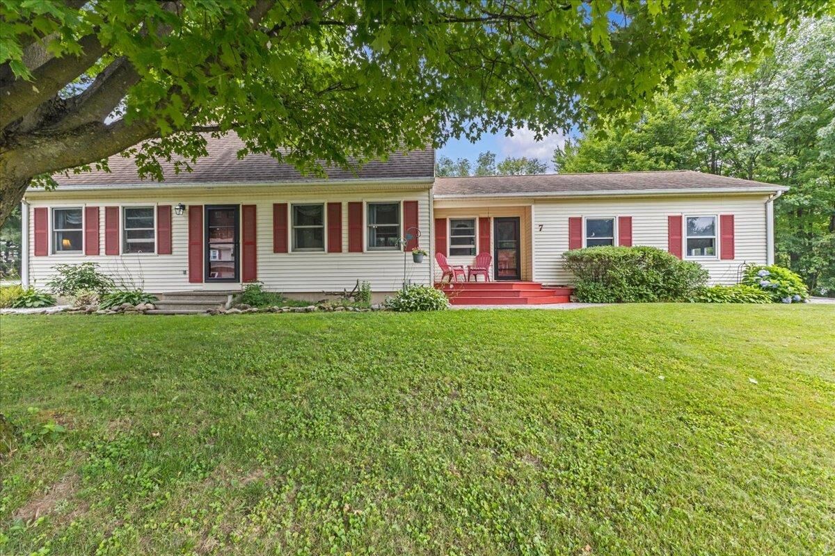 Property Photo: 7 Beech Street VT 05452