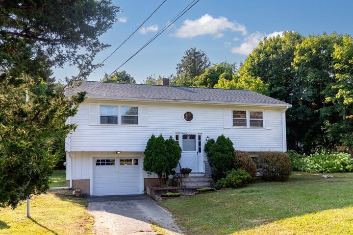 Property Photo:  168 Old Plymouth Road  MA 02562 