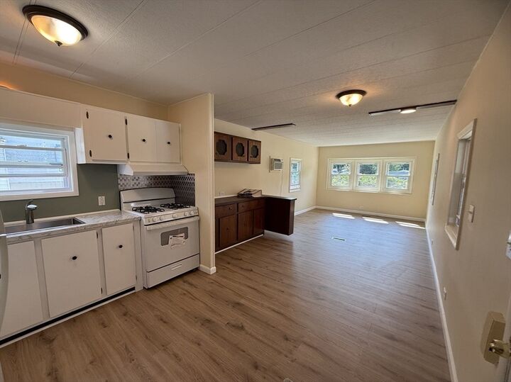 Property Photo:  164 Mason Avenue 164  MA 01824 