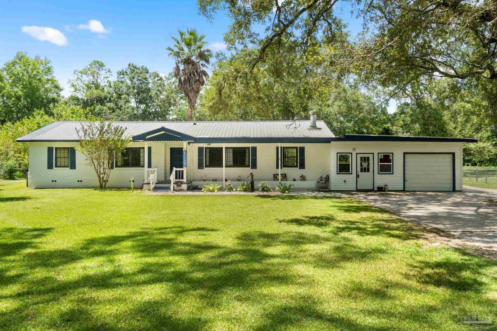 Property Photo:  243 Santa Rosa Rd  FL 32533 