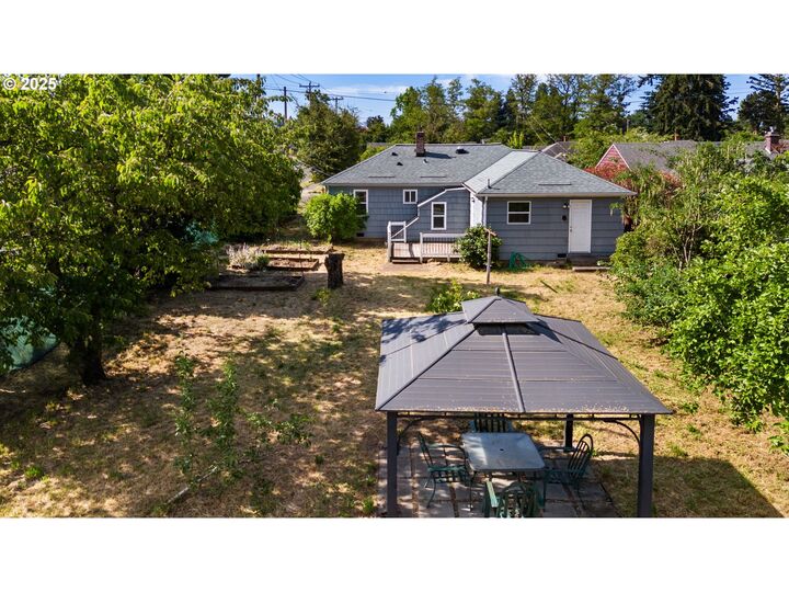 Property Photo: