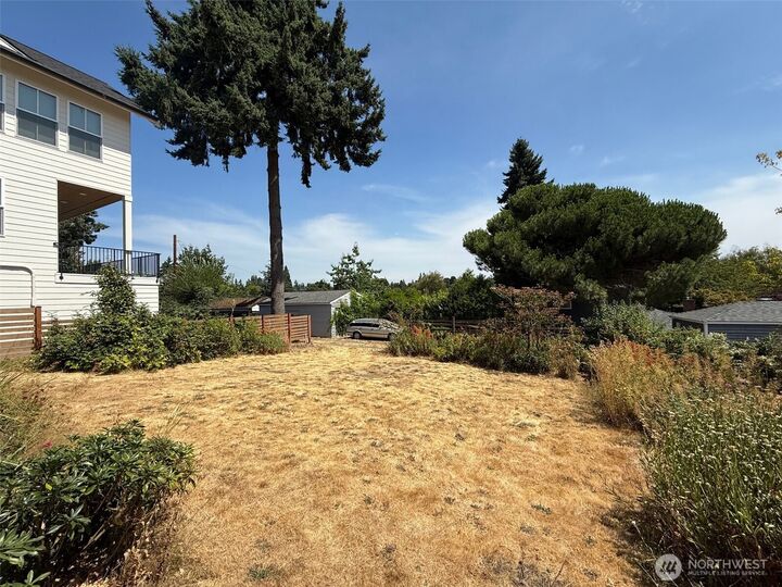 Property Photo: 6838 36th Avenue NE WA 98115