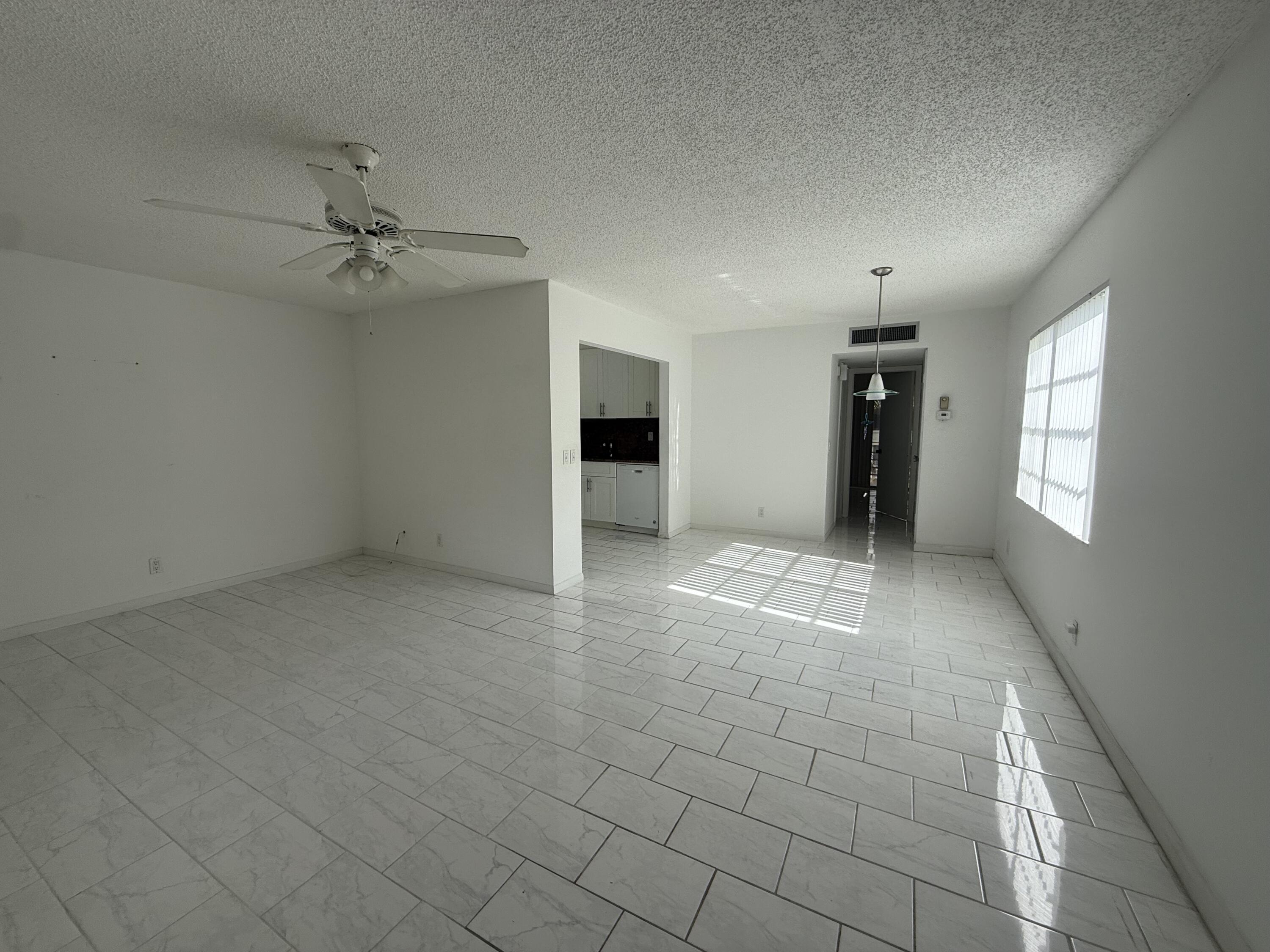 Property Photo: 602 Flanders M FL 33484