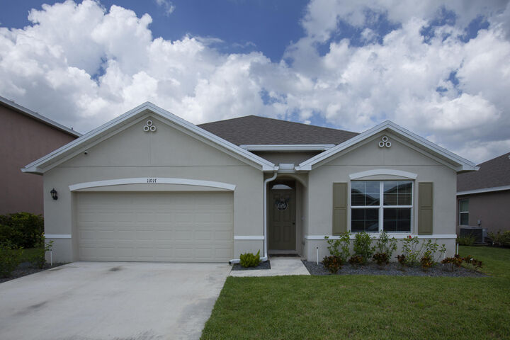 Property Photo: 11017 Pacini Way FL 34987