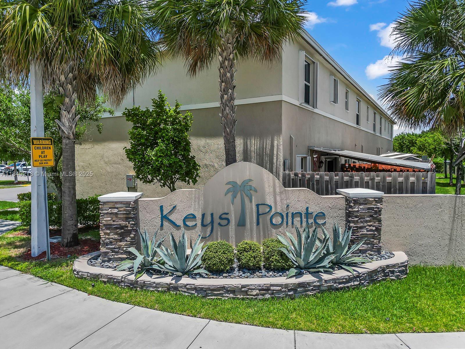 548 NE 5th Way  Florida City FL 33034 photo