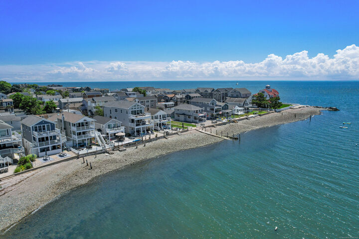 Property Photo: 28 Virginia Street CT 06460