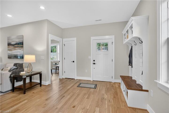 Property Photo: 2400 Jefferson Avenue NC 27103