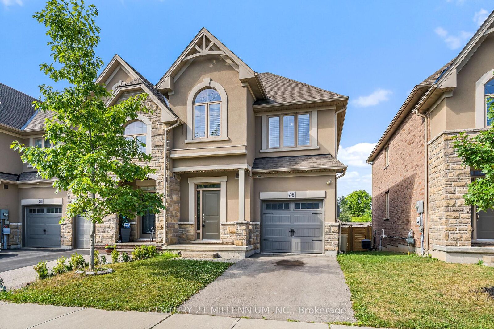 Property Photo: 2368 Natasha Circle ON L6M 1N9