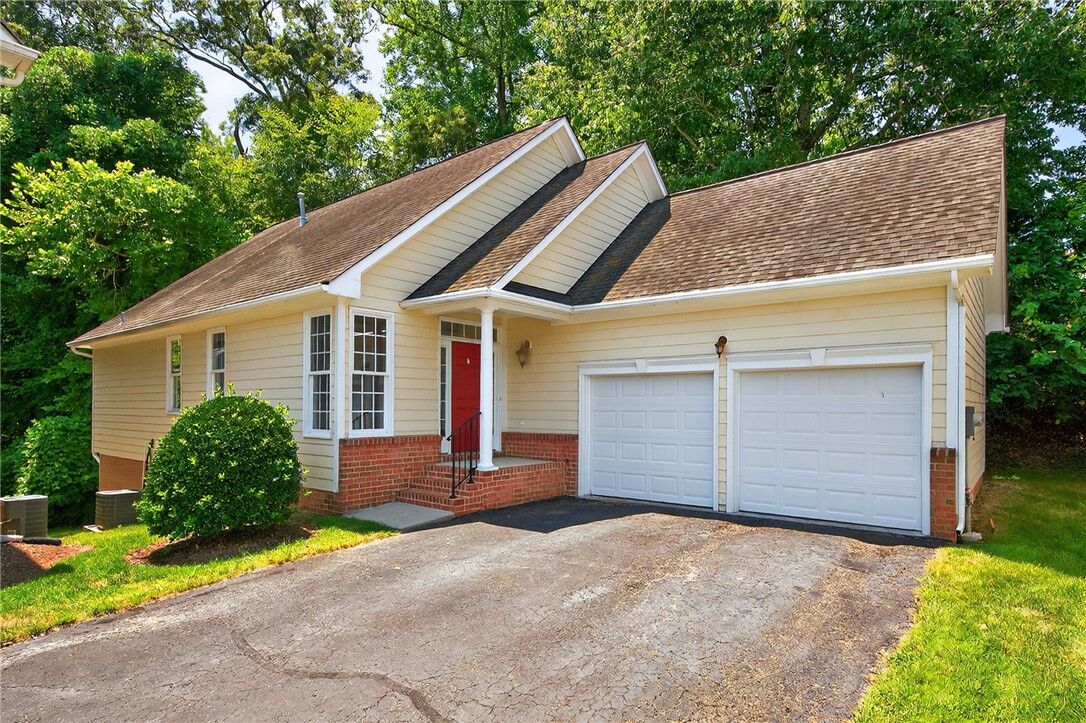 Property Photo: 509 Shaindel Drive VA 23185