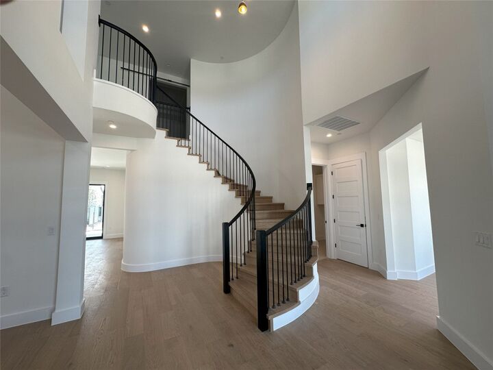 Property Photo: 5903 Moondust Lane TX 78730