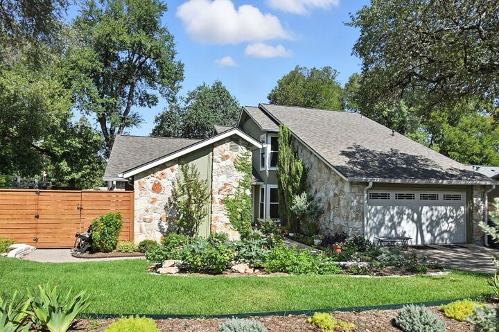 8600 Loralinda Drive  Austin TX 78753 photo