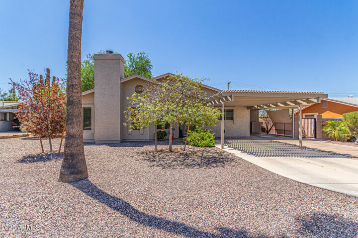 927 E Granada Avenue  Apache Junction AZ 85119 photo