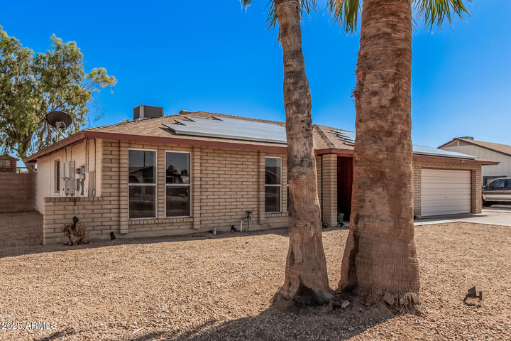 Property Photo:  3643 W Grovers Avenue  AZ 85308 