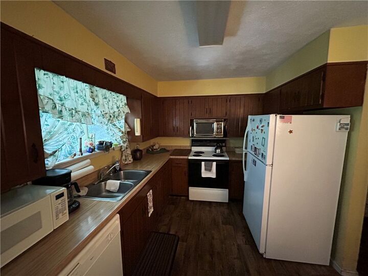 Property Photo:  515 Stacia Drive  NY 14904 