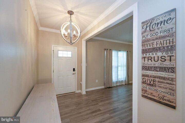 Property Photo: 152 Tywyn Drive DE 19709
