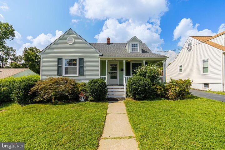 114 Forrest Avenue  Fredericksburg VA 22401 photo