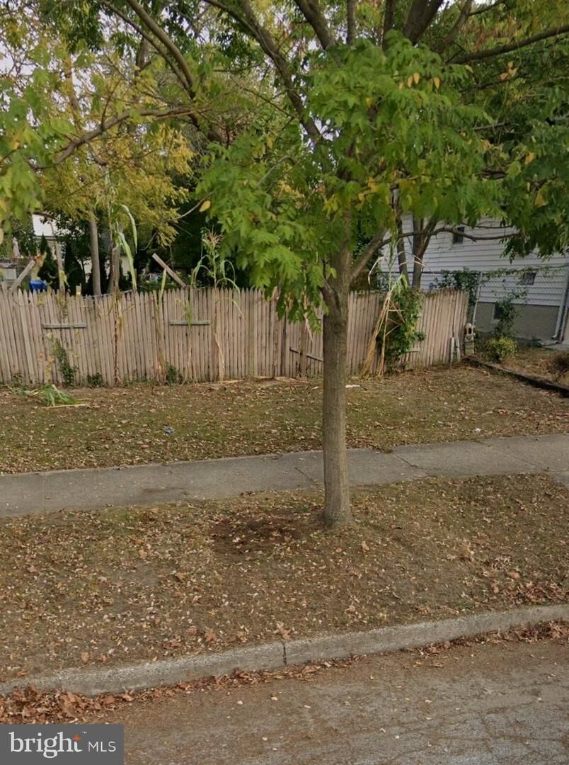 Property Photo:  404 W Montrose Street  NJ 08360 