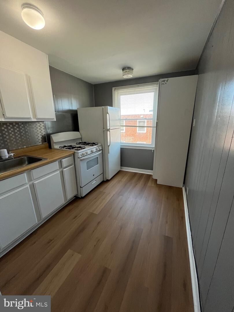 Property Photo: 6304 Gardenia Street 2 PA 19144