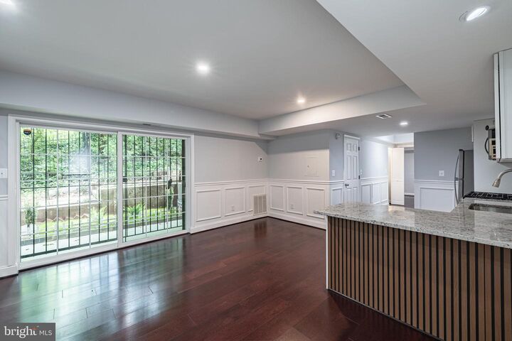 Property Photo: 2656 Bowen Road SE 101 DC 20020
