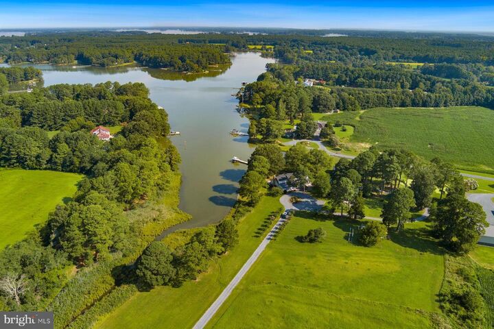 5440 Ferry Neck Road  Royal Oak MD 21662 photo
