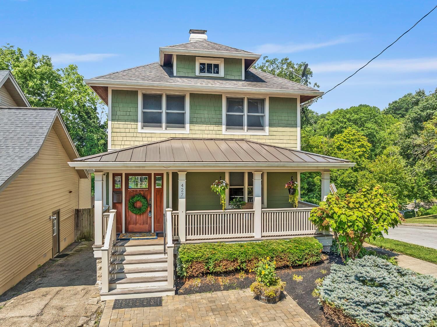 Property Photo:  427 Torrence Court  OH 45202 