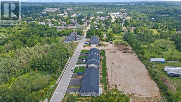 Property Photo:  443 Park Street West  ON N0G 1R0 