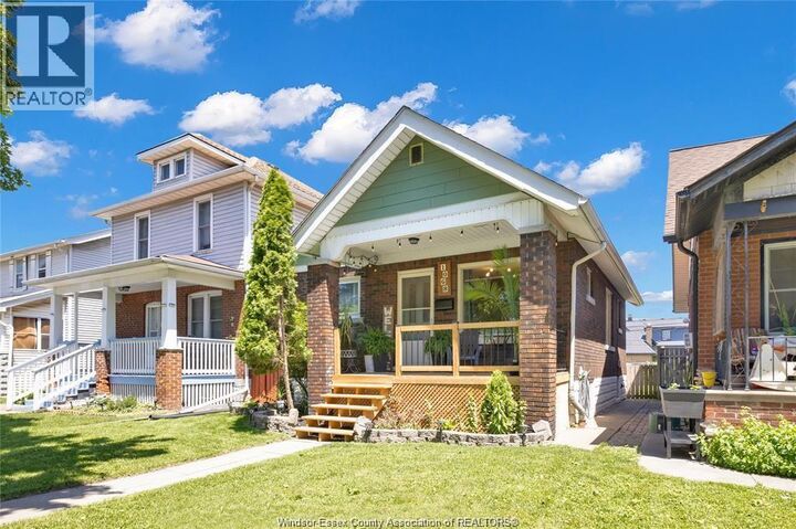 Property Photo: 1068 Janette Avenue ON N9A 5A3