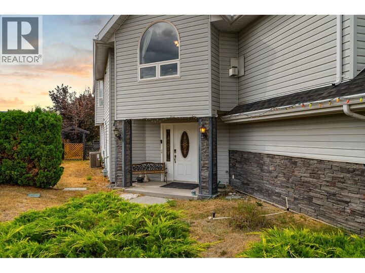 Property Photo: 1661 Bann Street BC V1K 1E9