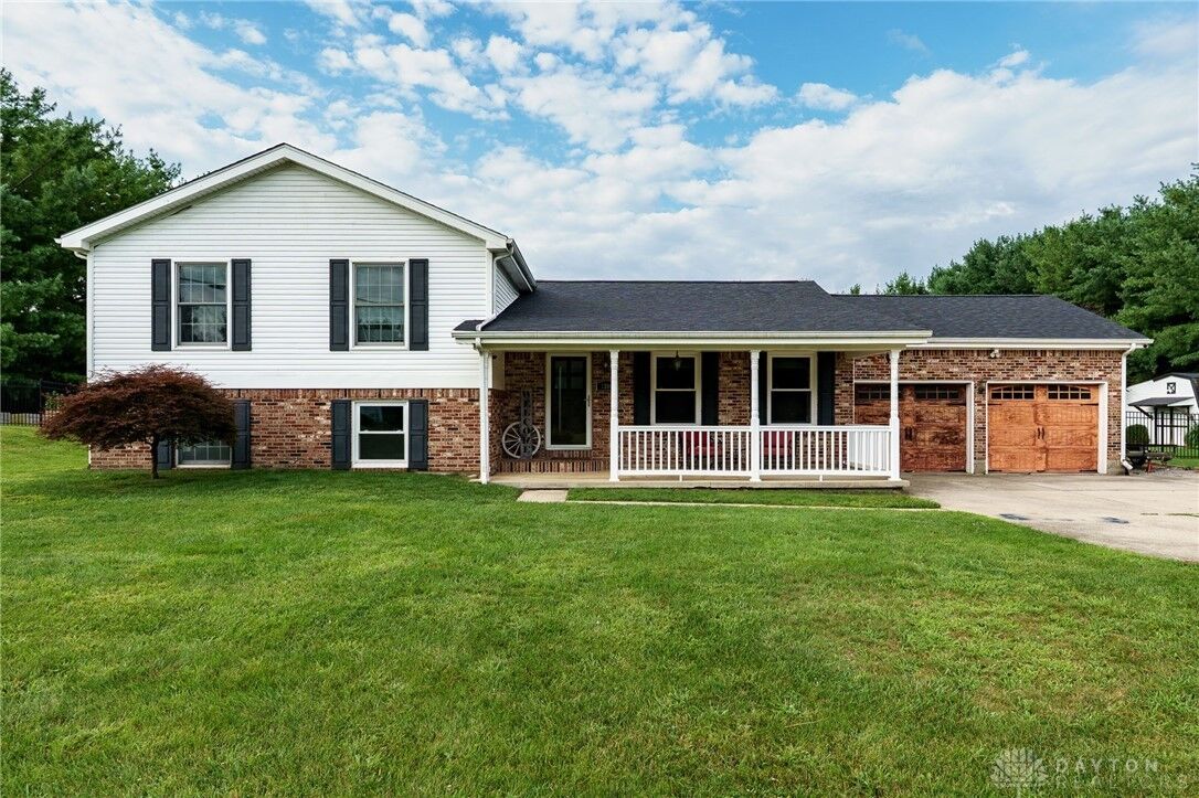 Property Photo:  7794 E State Route 571  OH 45371