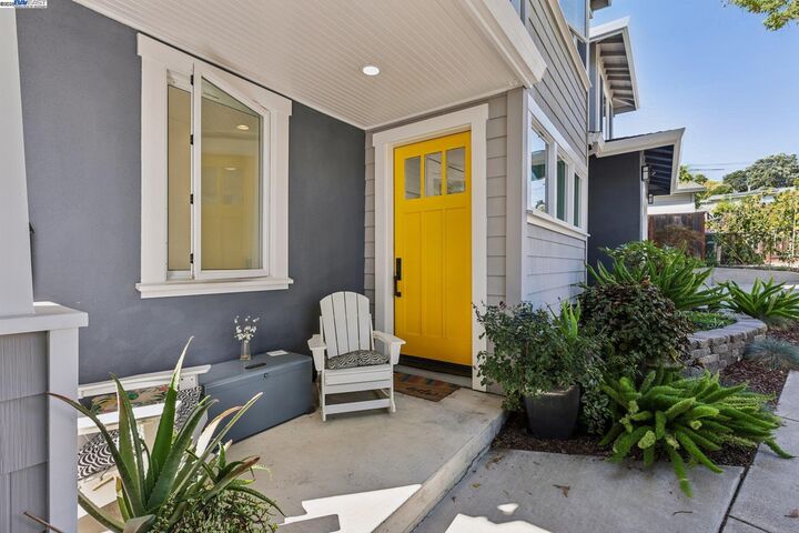 Property Photo: 1333 Warren St CA 94553