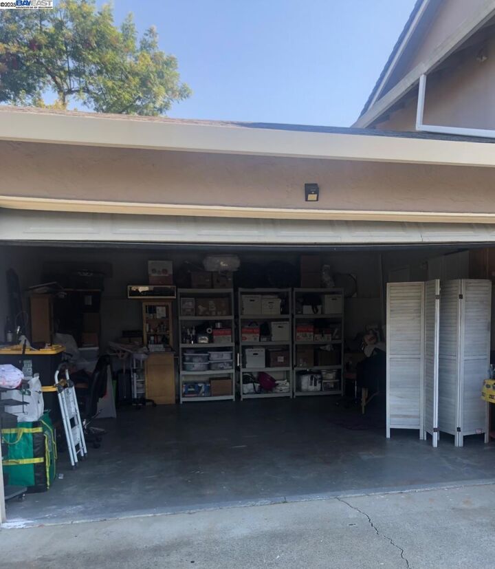 Property Photo: 208 Appian Way CA 94587