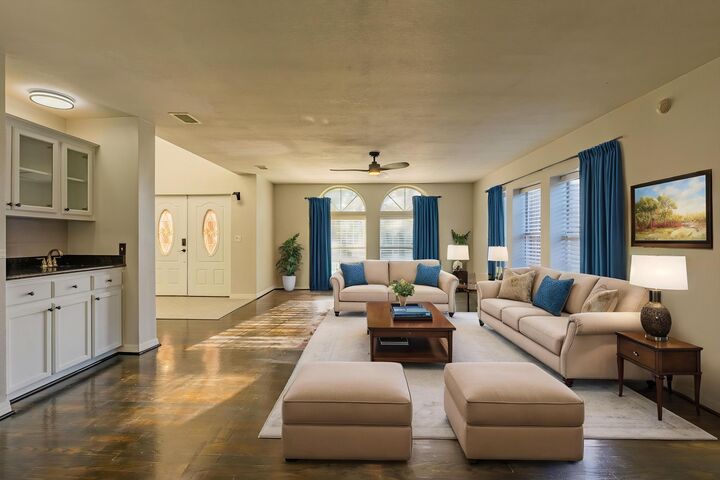 Property Photo:  441 Atwater Court  FL 32569 