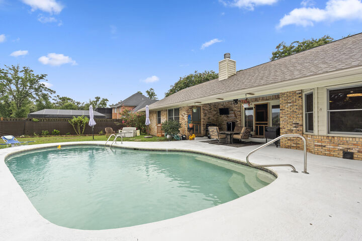 Property Photo:  2844 Longleaf Road  FL 32405 
