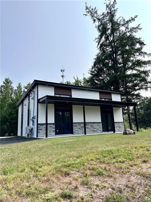 Property Photo:  1236 Pleasant Drive  NB E4B 2V8 