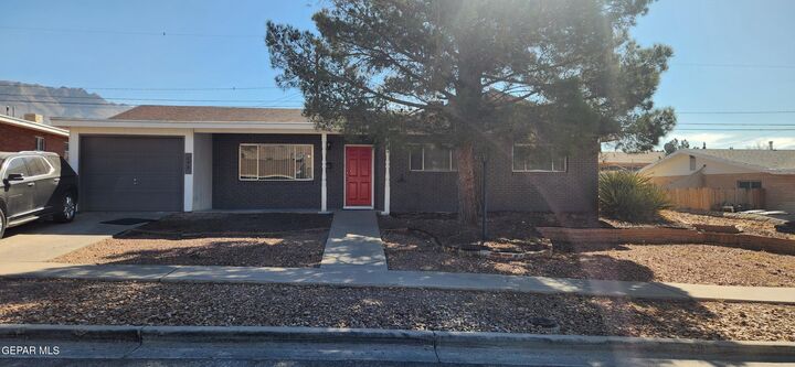 248 Viking Drive  El Paso TX 79912 photo
