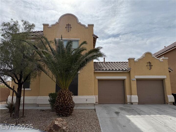 Property Photo:  5717 Red Roof Street  NV 89081