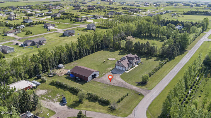 Property Photo: 6160 Sky Lane ND 58503