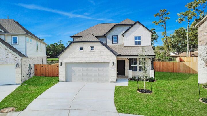 Property Photo:  12051 Maple Oak Drive  TX 77066 
