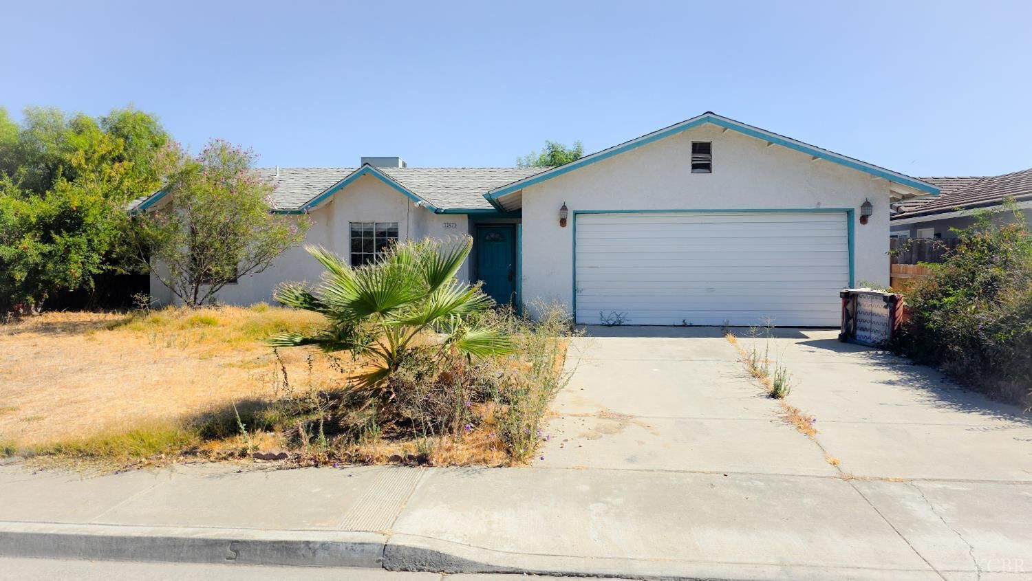 Property Photo:  1347 Levich Street  CA 93230 