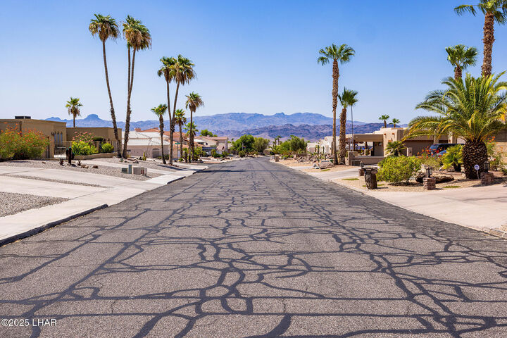 Property Photo: 382 Jones Dr AZ 86406