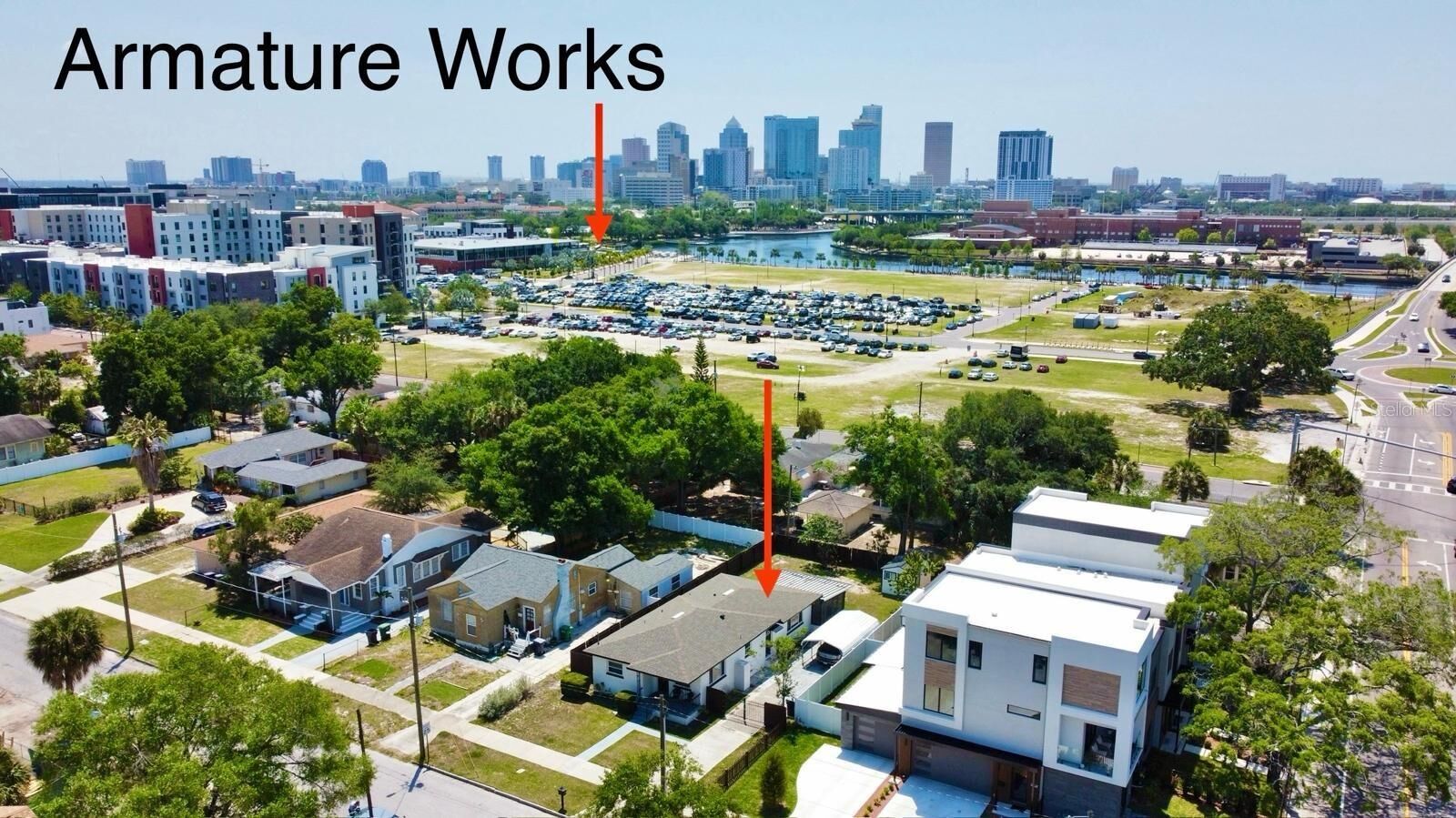 Property Photo:  418 W Park Avenue  FL 33602 