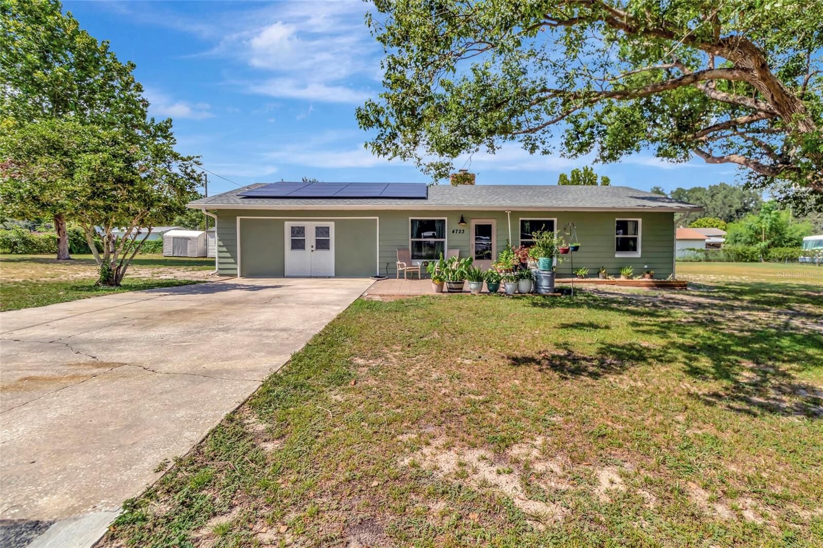Property Photo:  4723 Oak Street  FL 34731 