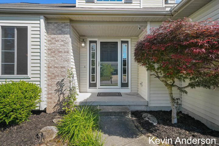 Property Photo:  232 Glendale Drive NE  MI 49341 