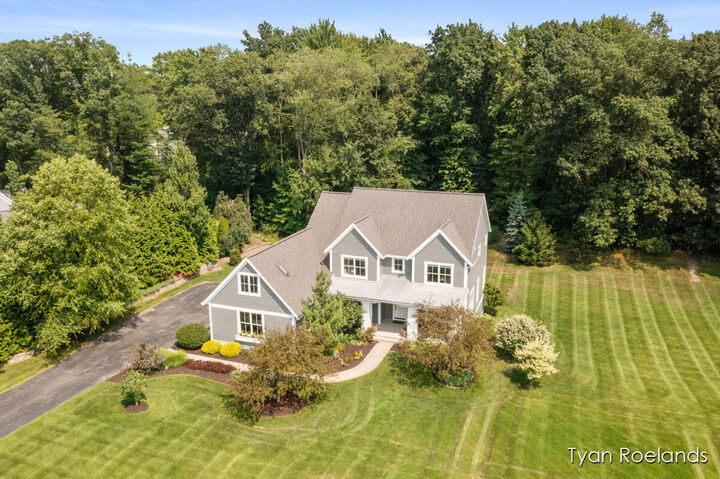 3757 Lake Birch Street NE  Grand Rapids MI 49525 photo