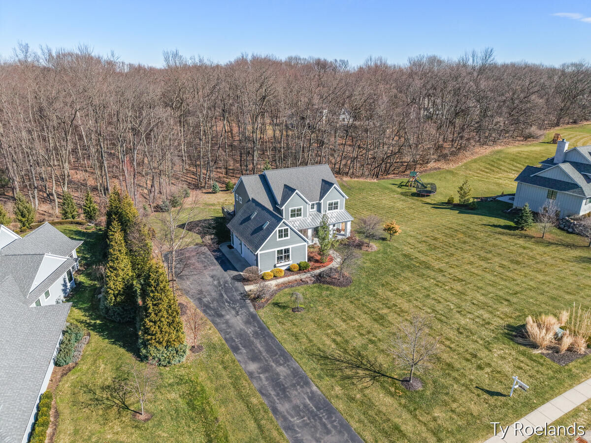Property Photo:  3757 Lake Birch Street NE  MI 49525 
