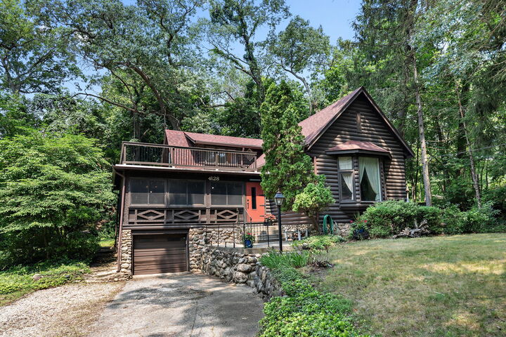 Property Photo: 4128 Ponchartrain Drive MI 49117