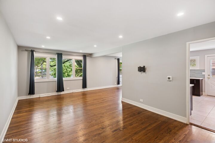 Property Photo: 2543 Crawford Avenue IL 60201