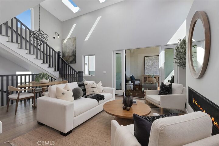 Property Photo:  603 1/2 Marguerite Avenue  CA 92625 
