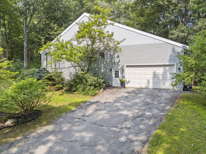 Property Photo:  34 Rejane Avenue  ME 04240 