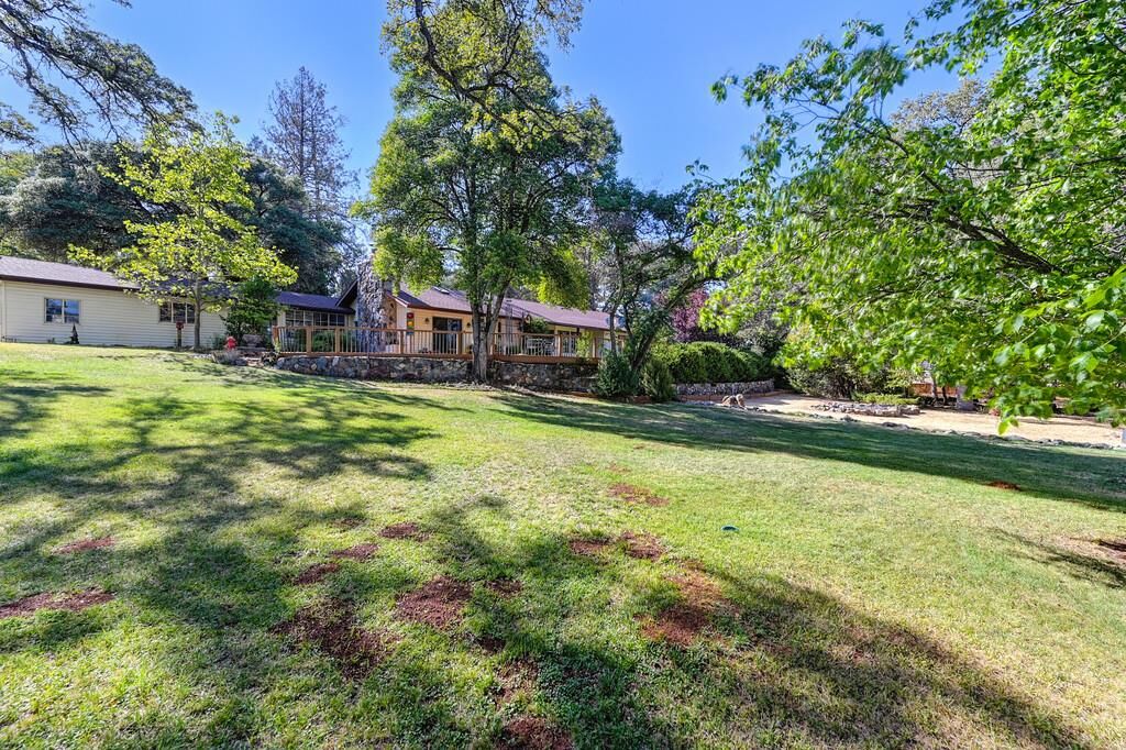 Property Photo:  2219 Sunny Oak Drive  CA 95602 